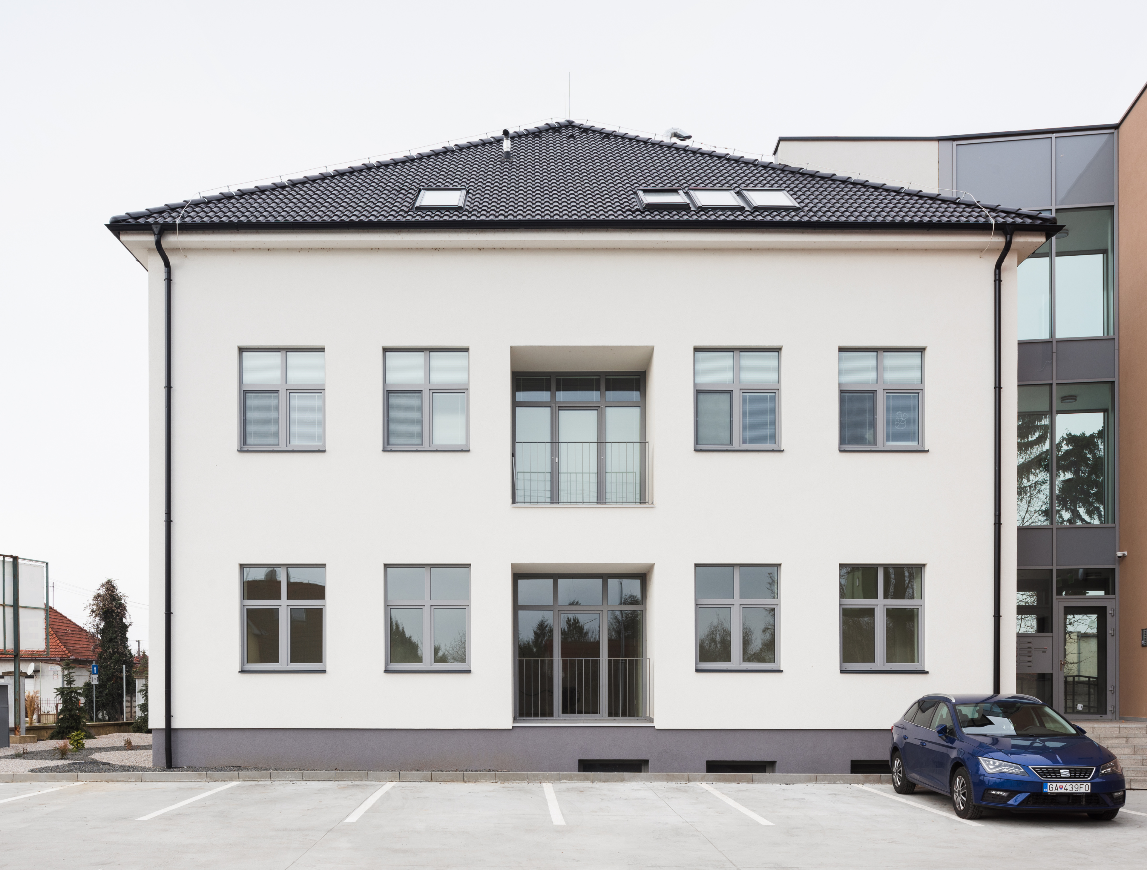 Umbau eines Gesundheitszentrums in ein Wohnhaus