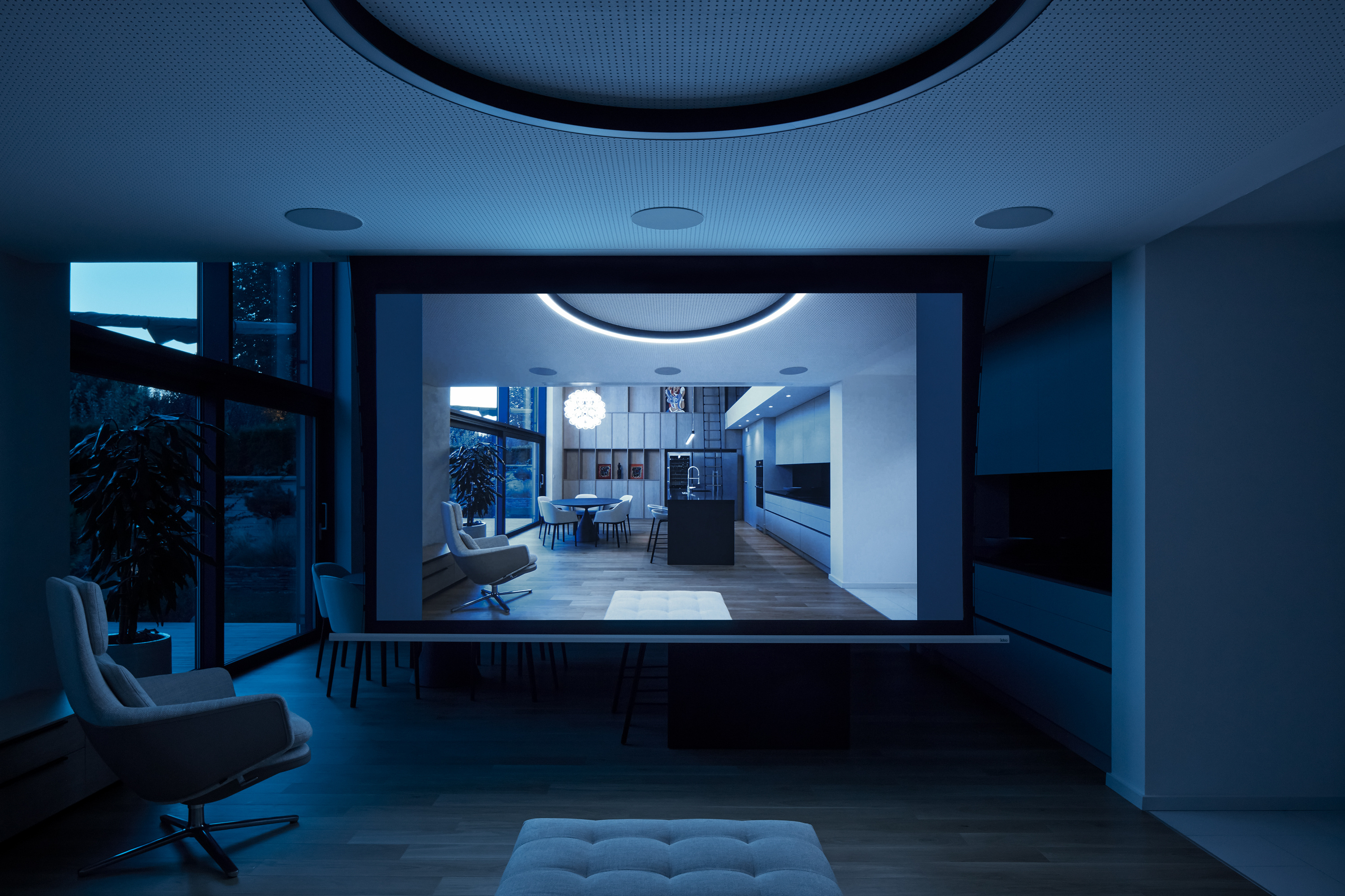 Wohnzimmer mit Heimkino ohne Fernseher